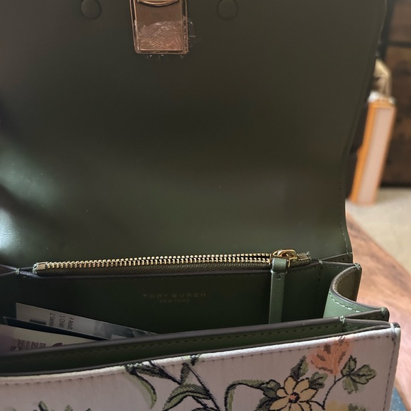 NWOT Limited Edition Tory Burch Floral - Picture 4 of 4